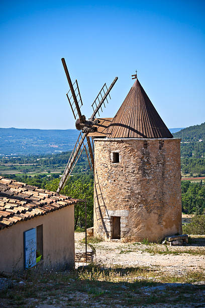 istock Old stone windmill in Provence, France 535939823