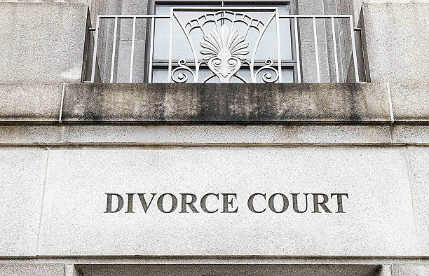 istock Divorce Court 535942233