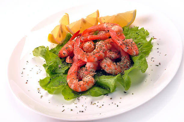 istock salad of shrimp, mixed greens 536027895