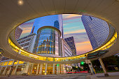 sonnenuntergang-wolkenkratzer-der-innenstadt-von-houston-texas.jpg?b=1&s=170x170&k=20&c=2oXWt4qNbxY2TmimvStddK6RUN6wGLbI20ZPna0aB24=
