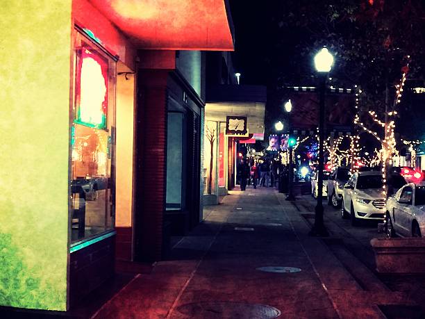 istock Street at Christmas time 536032649