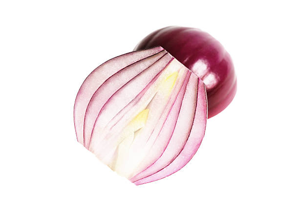 istock One half of red Onion 536032773