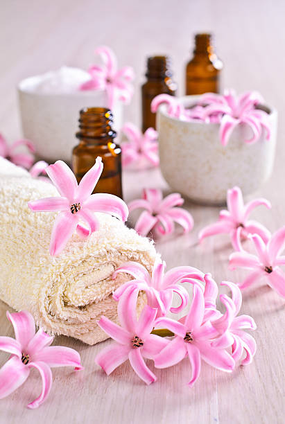istock Towel Spa. Flowers pink hyacinth. 536050235