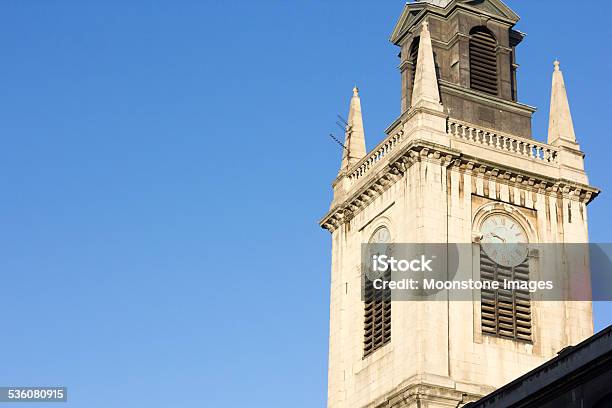 St Lawrence Jewry In Gresham Street London Stock Photo - Download Image Now - Air Attack, Architectural Feature, Architecture