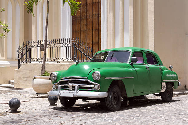istock Green car in Havana 536090984
