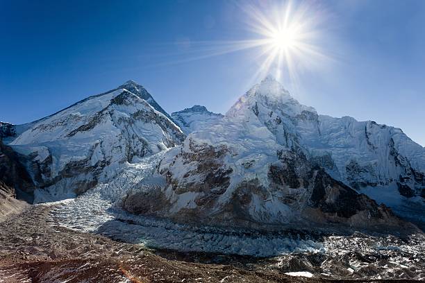 istock Morning sun above Mount Everest 536092815