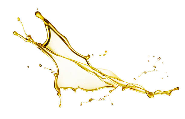 istock splash of oil 536135443