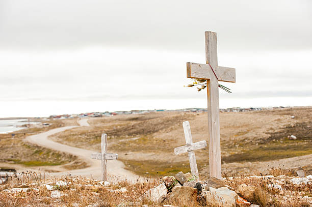 istock Grave Crosses, Cambridge Bay, Nunavut, Canada. 536171727