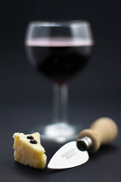 lambrusco di modena, parmigiano reggiano e aceto balsamico - vinegar balsamic vinegar modena italy foto e immagini stock