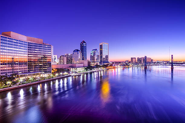 istock Jacksonville, Florida Skyline 536245707