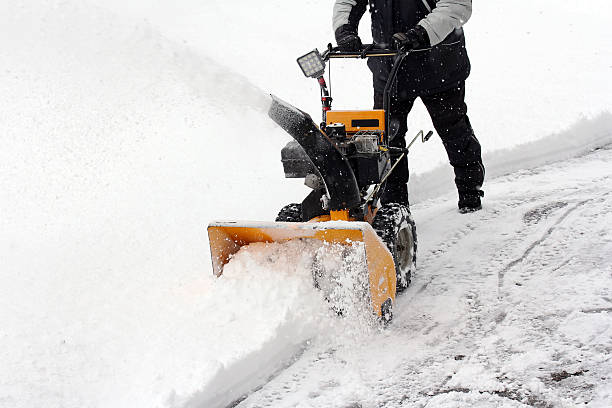 snow clearing snow clearing in the winter winterdienst stock pictures, royalty-free photos & images