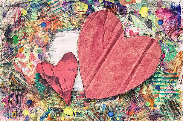 istock Grunge valentine’s day background 536273287