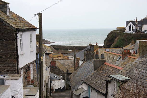istock Narrow Street Port Isaac Cornwall 536275977