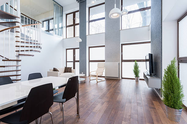istock Spacious family room 536291001