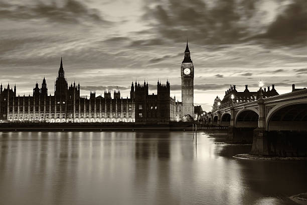 istock Monochrome Big Ben London 536313143