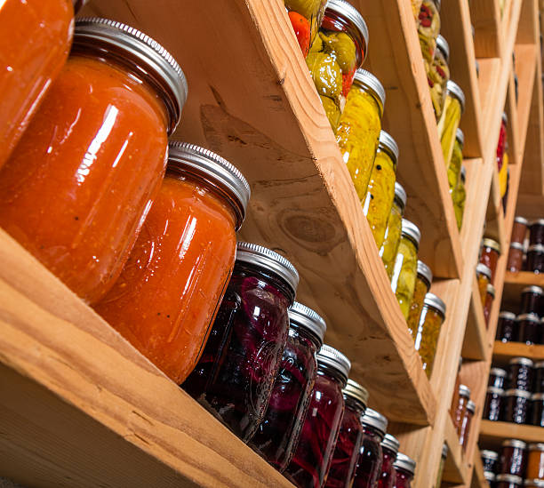 istock Storage shelves with canned goods 536352213