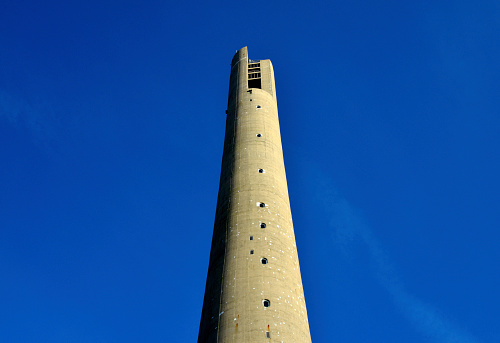 Northampton's Express lifts testing tower. Made from one complete peice of concrete, The tower is over 400 feet tall and was used for testing lifts in the 70s 80s and 90s. It has now become one of the best known landmarks in Northampton.   No filters were used on this file.