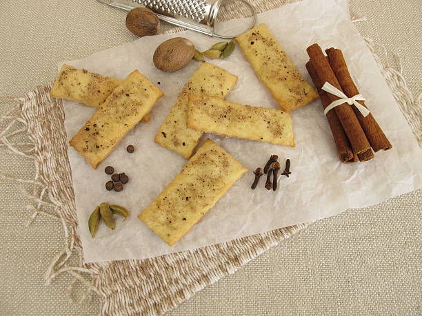 istock Crackers with salt, coffee, cinnamon, cardamom, nutmeg, cloves and allspice 536650892