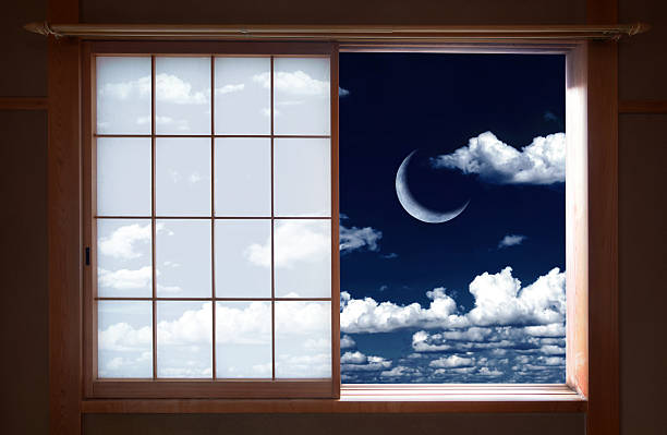 istock Japanese traditional window and crescent moon 536664048