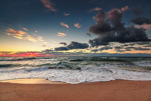 istock Beautiful cloudscape over the sea 536671238
