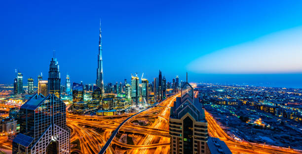 istock Modern skyscrapers in Downtown Dubai, Dubai, United Arab Emirates 536727902