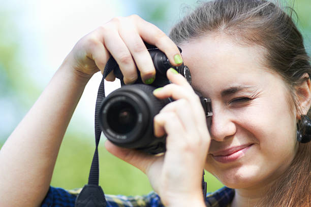 istock Zooming in to get a good shot 536749837