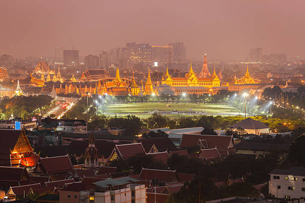 istock Night Scene of Wat Phra Kaew 536772123