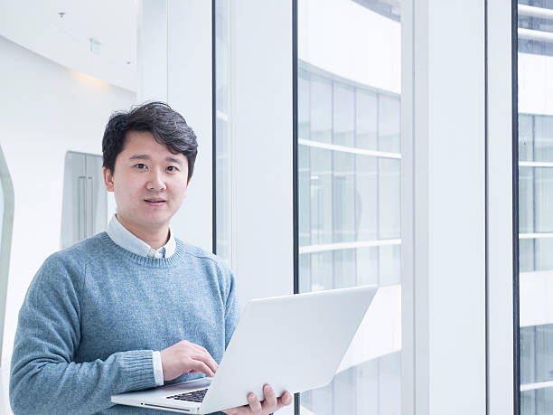 istock Asian businessman in office 536775489