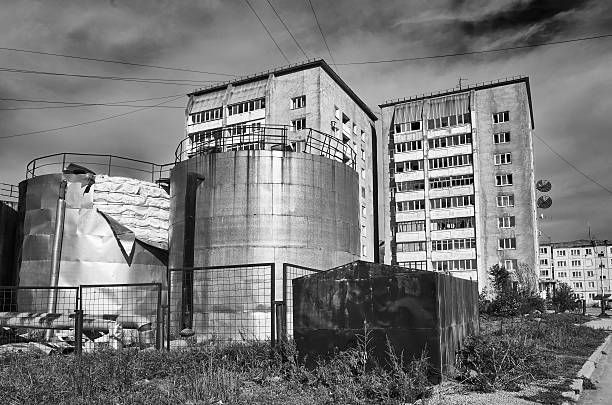istock Old houses and tanks 536776321