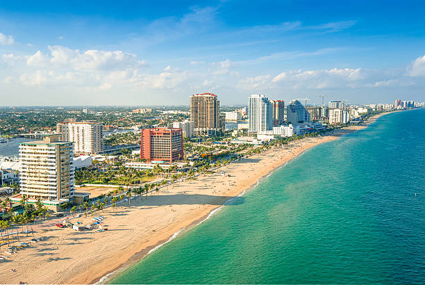 fort lauderdale beach - fort lauderdale стоковые фото и изображения