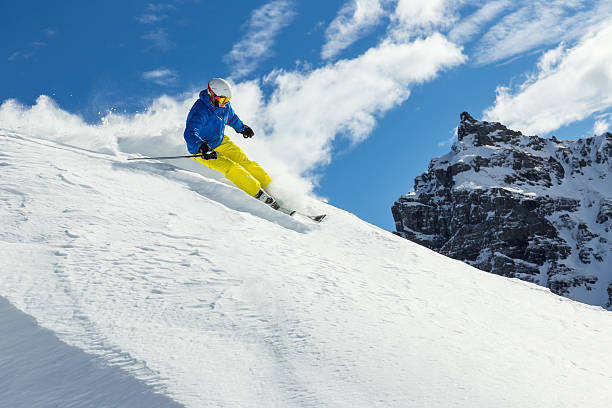 istock Male freerider skis 536816777