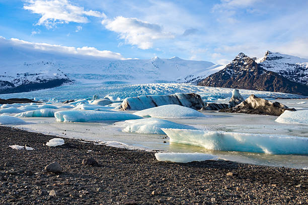 istock Jokulsarlon lagoon, Iceland 536833018