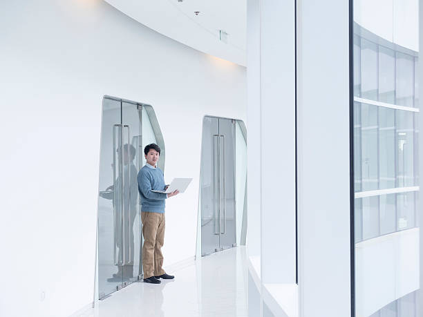 istock Asian businessman in office 536894901