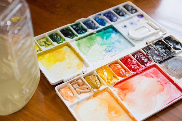 istock Paintbrush and paint palette 536896599