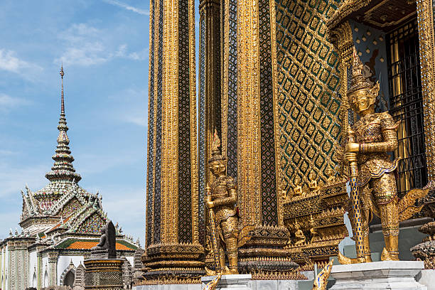Entrance to Phra Mondop