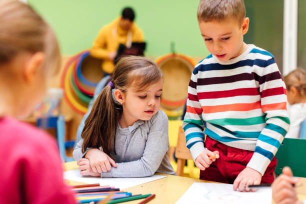 istock Best Friends In Kindergarten 536948132
