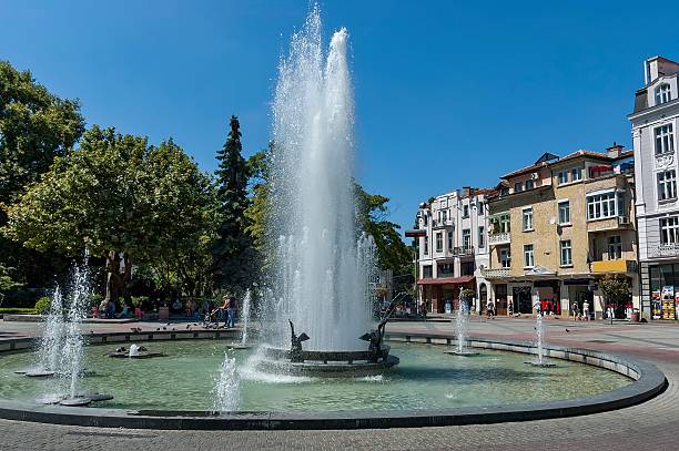 istock Fountain in centre of Plovdiv town 536951259