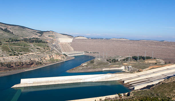 istock Scenic view of a dam 536953390