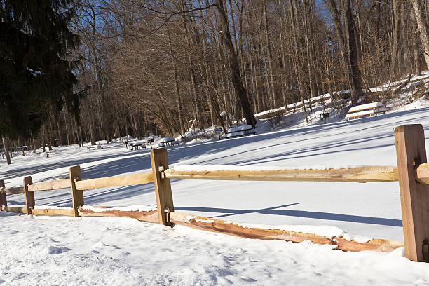 istock Park Fence Snowy 536973675