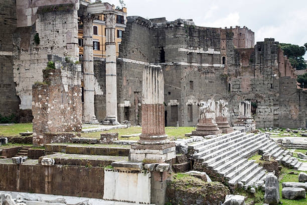 istock Italy - Rome, the Roman Forum 537020291