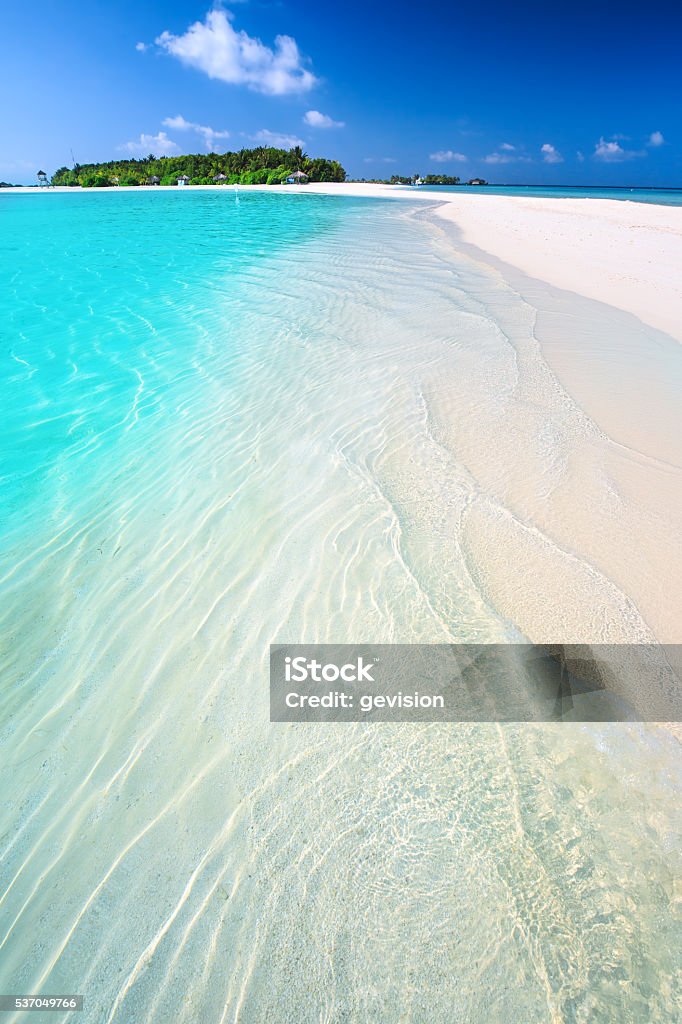 Tropischen Insel mit Sandstrand und Palmen. - Lizenzfrei Malediven Stock-Foto