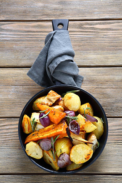 istock Oven-baked vegetables in pan 537061325