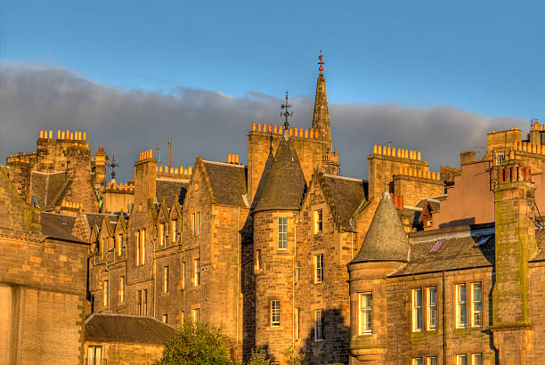 istock Edinburgh Houses in Sunset 537073981