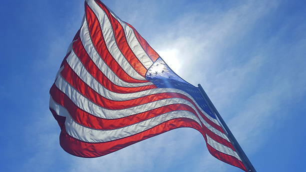 bandiera americana di in iowa vento - american flag flag usa waving foto e immagini stock