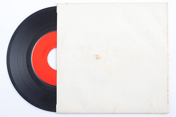 istock Old vinyl record in a paper case 537182970
