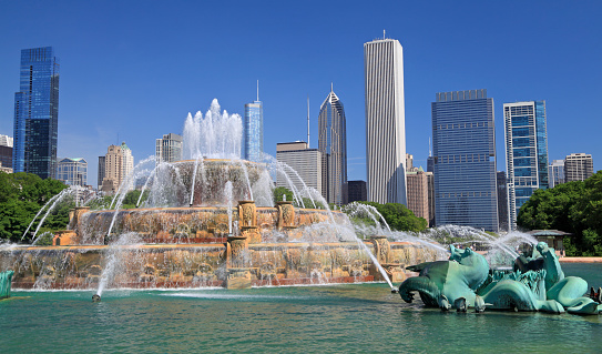 Chicago skyline and Buckingham Fountain in Grand Park, Illinois, USA