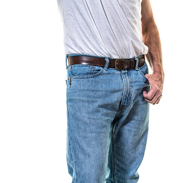 adulto homem o polegar enganchado em azul calças de brim bolso - waistband imagens e fotografias de stock