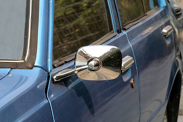 istock Mirror antique cars 537248214