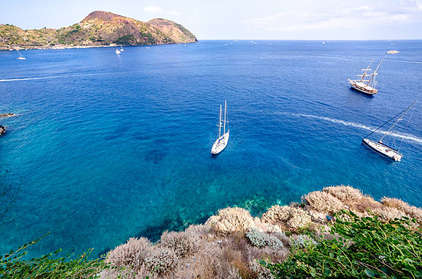 istock Boat in the sea 537266930