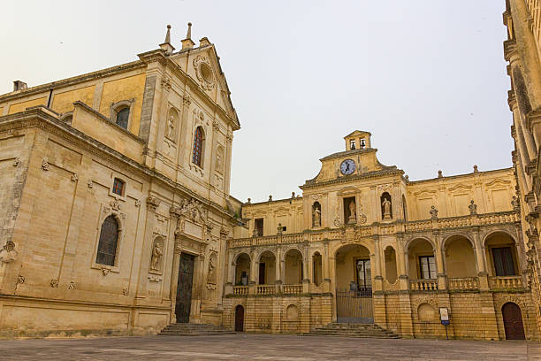 lecce, der piazza duomo - baroque style lecce italy puglia stock-fotos und bilder